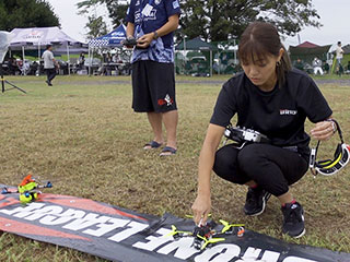 JAPAN DRONE LEAGUE 2020 Round6 チームBRIDE・清水友理香選手がドローンレースに挑戦 