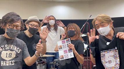 Sho-ta with Tenpack riverside rock'n roll band登場！