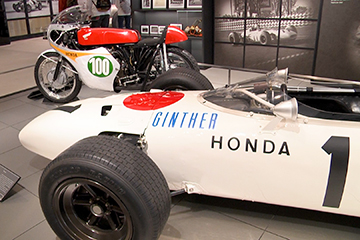 富士モータースポーツミュージアムでレーシングカーの歴史をお勉強