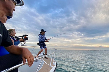 真夏の伊勢湾で高級魚マゴチを釣る！