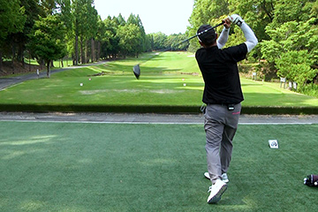 リバティゴルフレッスン・立浪和義編 4番ミドルコース