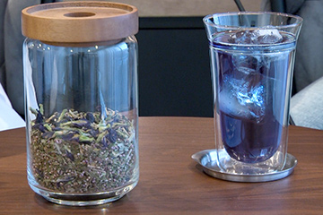 大感謝祭への道・エンボーテでハーブ蒸し&シミ取り