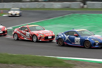 GR86/BRZ Cup 第6戦 鈴鹿  黒岩 vs 山﨑武司