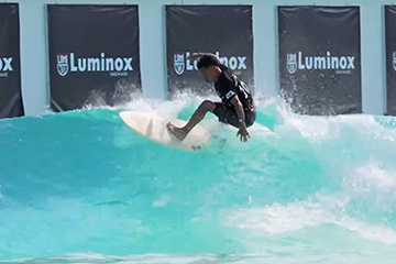 LUMINOX NIGHT SURF PARTY 〜MAGIC HOUR〜