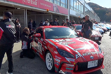 GR86/BRZ Cup 最終戦岡山 黒岩 vs 山﨑武司