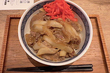 焼肉ホルモンあさひ でプチ忘年会 絶品ランチ牛丼試食