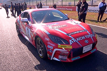 GR86/BRZ Cup 最終戦岡山 黒岩 vs 山﨑武司