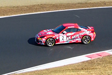 GR86/BRZ Cup 最終戦岡山 黒岩 vs 山﨑武司