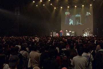 黒ちゃん感謝祭・OA 片翼のチキン登場！
