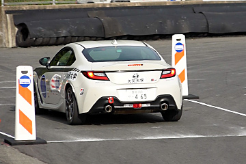 大学生自動車部の全国大会フォーミュラジムカーナ決勝戦・富士