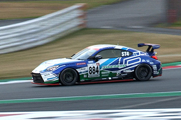 スーパー耐久 最終戦富士 愛知トヨタのメカニック体験 884号車がST-4クラスチャンピオン！