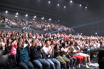 愛知トヨタ presents「黒ちゃん大感謝祭」supported フロンティアの介護 SP Day2
  鈴木雅之/佐藤善雄/桑野信義/藤井フミヤ/藤井尚之/大黒摩季/河村隆一