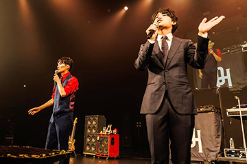 愛知トヨタ presents「黒ちゃん大感謝祭」supported フロンティアの介護 SP Day1
片翼のチキン / ASH DA HERO / 清春 / HYDE