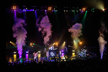 愛知トヨタ presents「黒ちゃん大感謝祭」supported フロンティアの介護 SP Day1
片翼のチキン / ASH DA HERO / 清春 / HYDE