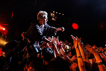 愛知トヨタ presents「黒ちゃん大感謝祭」supported フロンティアの介護 SP Day1
片翼のチキン / ASH DA HERO / 清春 / HYDE