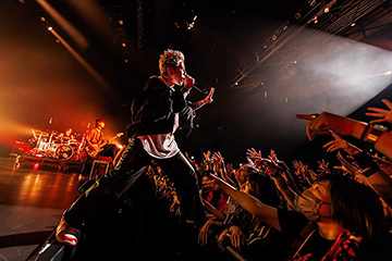 愛知トヨタ presents「黒ちゃん大感謝祭」supported フロンティアの介護 SP Day1
片翼のチキン / ASH DA HERO / 清春 / HYDE