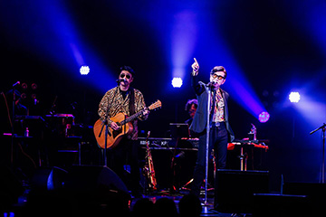 愛知トヨタ presents「黒ちゃん大感謝祭」supported フロンティアの介護 SP Day2
  鈴木雅之/佐藤善雄/桑野信義/藤井フミヤ/藤井尚之/大黒摩季/河村隆一