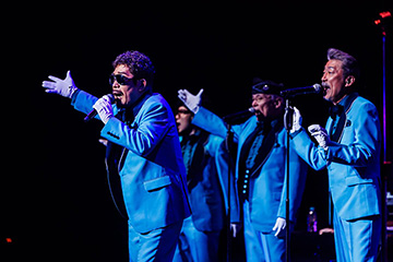 愛知トヨタ presents「黒ちゃん大感謝祭」supported フロンティアの介護 SP Day2
  鈴木雅之/佐藤善雄/桑野信義/藤井フミヤ/藤井尚之/大黒摩季/河村隆一