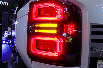 東京オートサロン2026 ヴァレンティ&アルファレックス ブース