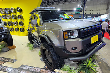 東京オートサロン　KUHLブース　KUHL OUTROADデビュー