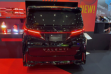 東京オートサロン2026 ヴァレンティ&アルファレックス ブース