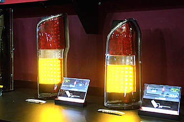 東京オートサロン2026 ヴァレンティ&アルファレックス ブース