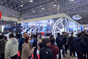 ヨコハマホイール ブース