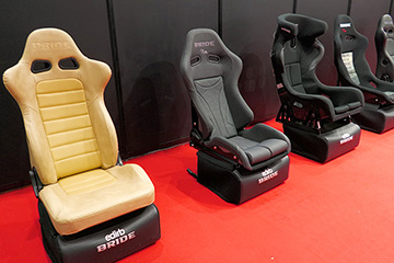 大阪オートメッセ2026 BRIDE高瀬社長と各ブースチェック