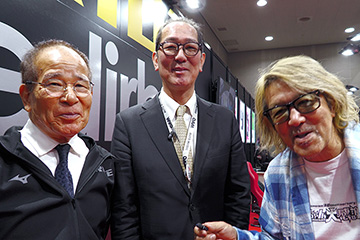 大阪オートメッセ2026 BRIDE高瀬社長と各ブースチェック