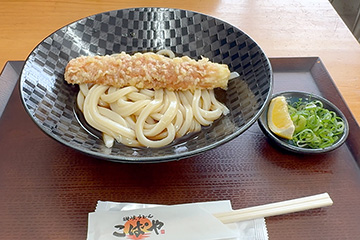 一人黒ちゃんねる in 香川 うどん&骨付鳥