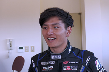 愛知トヨタ 90th記念「GO! 90! CIRCUIT FES」にプロドライバー集結！