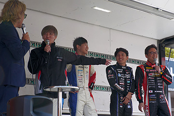 愛知トヨタ 90th記念「GO! 90! CIRCUIT FES」にプロドライバー集結！